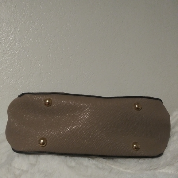 LONDON FOG SATCHEL TOTE BAG. - Picture 5 of 7